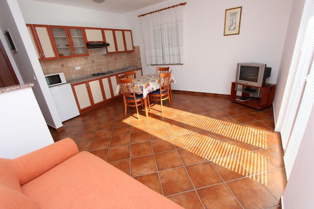 Elida Apartment
